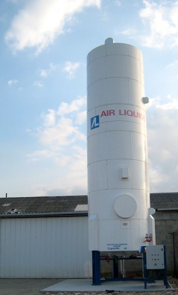 stockage-CO2-liquide stockage co2 liquide avant production de laglace carbonique