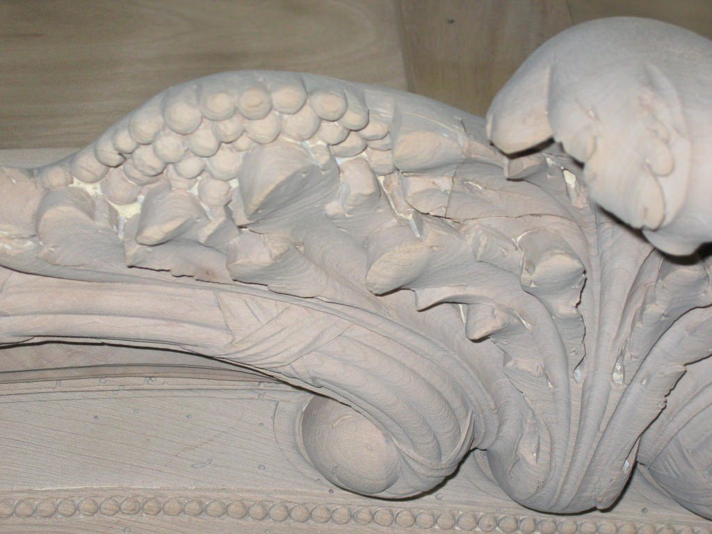 decapage-sculpture-bois decapsoft sablage ornements sculptés en bois vienne 86