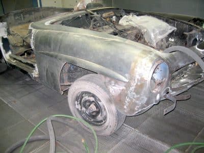 decapage sablage voiture de collection poitou-charentes vienne 86 poitiers niort la rochelle