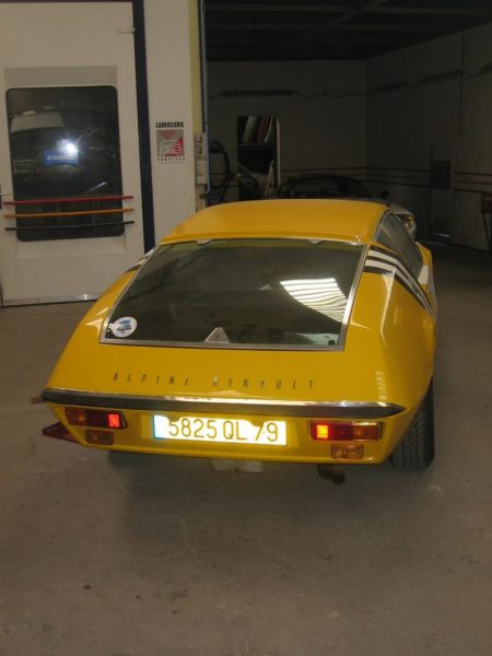 restauration-automobile-alpine-poitiers-niort-tours decapage renault alpine restauration auto compétition